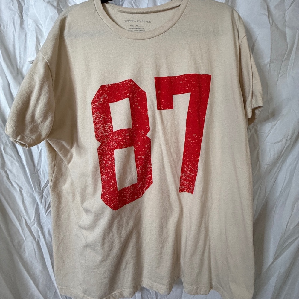 Cream T Shirt w/ Red 87 Travis Kelce Number